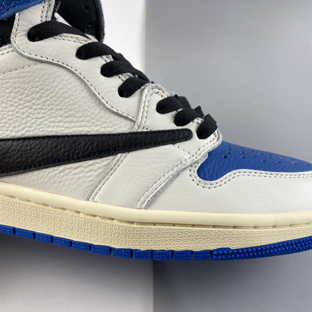 P240   Travis Scott x Air Jordan 1 High OG AJ1闪电倒勾 DH3227-105