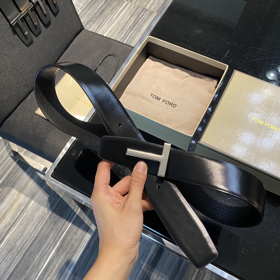 Tom Ford Double-Sided Calf Leather Business Belt: Elegant High-End Fashion (18 words) - 图片 7