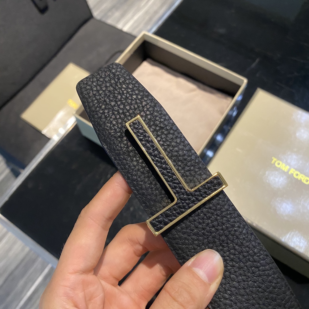 Tom Ford TOM FORD 汤姆福特。高端双面小牛皮，简约商务男士腰带，优雅，双面使用，宽度4.0CM