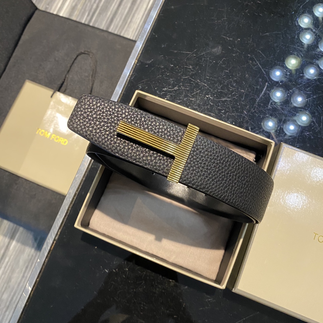 Tom Ford TOM FORD 汤姆福特。高端双面小牛皮，简约商务男士腰带，优雅，双面使用，宽度4.0CM