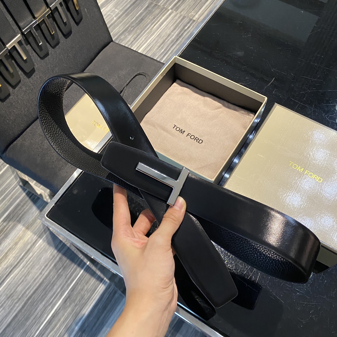 Tom Ford Double-Sided Calf Leather Business Belt, Elegant and Versatile, 4.0CM Wide - 图片 5