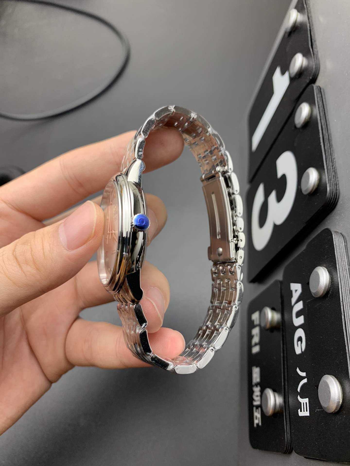 Omega MKS 金针轨道蝶飞