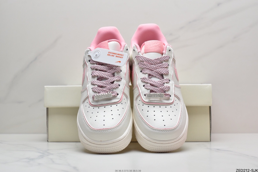 260 耐克 Nike Air Force 1 Low 粉白满天星 空军一号低帮运动休闲板鞋UH8958-033
