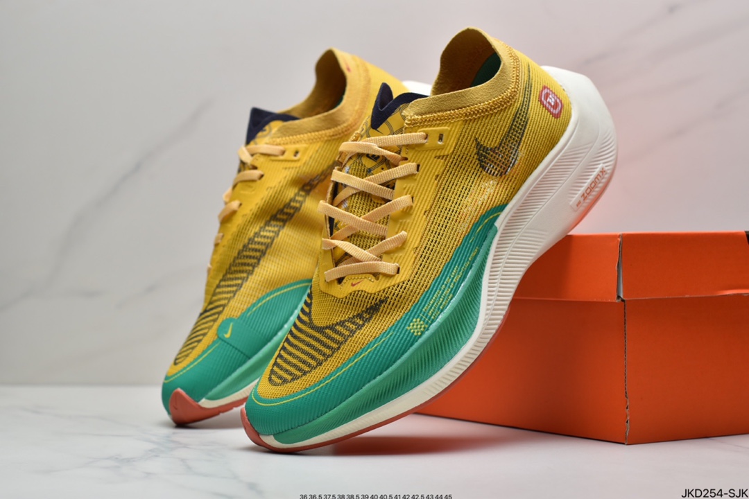 160 耐克Nike ZoomX Vaporfly Next% 马拉松跑步鞋DM9056-100