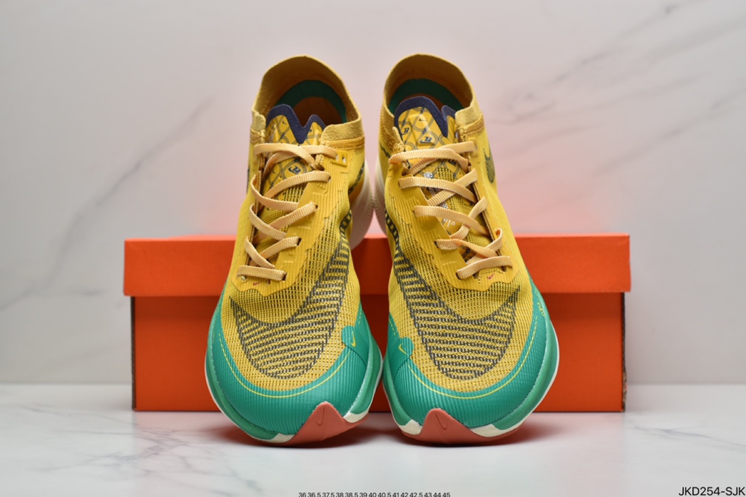 160 耐克Nike ZoomX Vaporfly Next% 马拉松跑步鞋DM9056-100