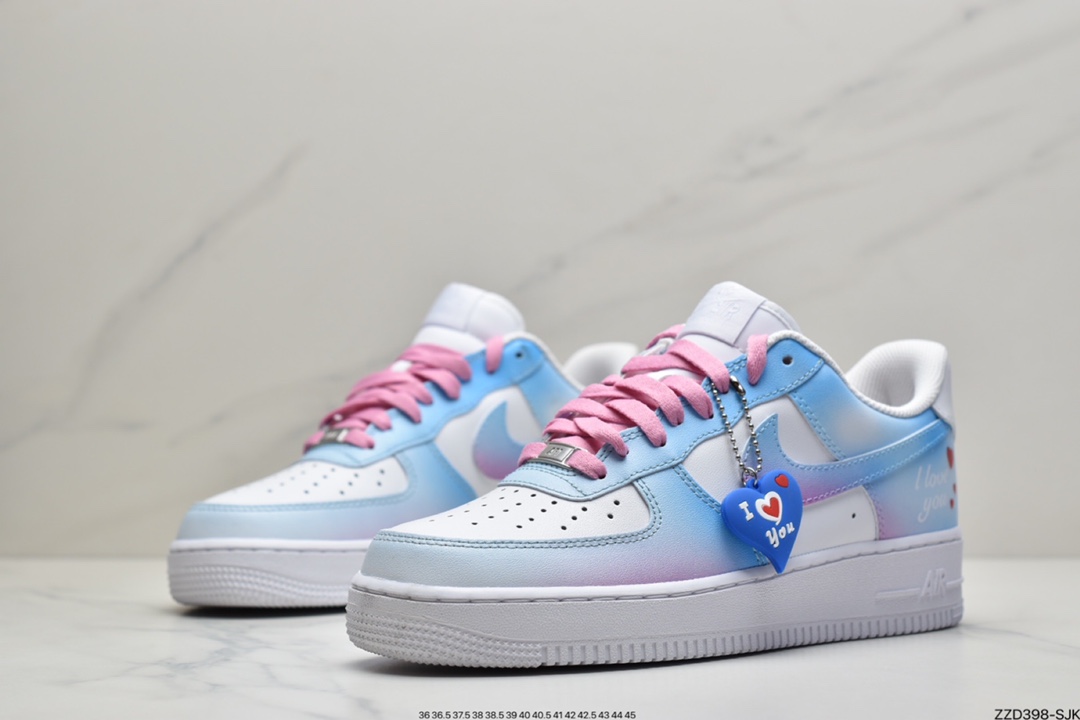 250 耐克Air Force 1 Low ’07 原楦头原纸板 纯正空军版型专注外贸渠道 全掌内置蜂窝气垫 原盒配件 原厂中底钢印、拉帮完美   cw2288-111 尺码:36 36.5 37.5 38 38.5 39 40 40.5 41 42 42.5 43 44 45 ID:ZZD398-SJK