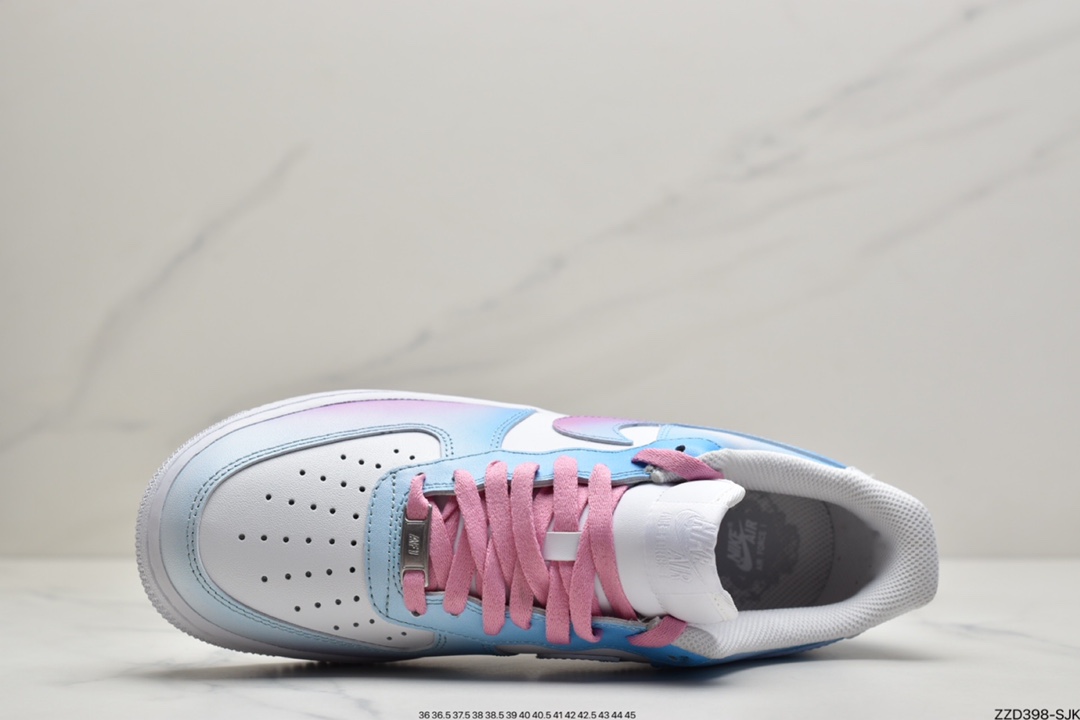 250 耐克Air Force 1 Low ’07 原楦头原纸板 纯正空军版型专注外贸渠道 全掌内置蜂窝气垫 原盒配件 原厂中底钢印、拉帮完美   cw2288-111 尺码:36 36.5 37.5 38 38.5 39 40 40.5 41 42 42.5 43 44 45 ID:ZZD398-SJK