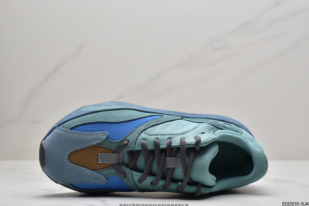 340 YEEZY Boost 700 侃爷椰子 3M反光 复古老爹鞋 GZ2002