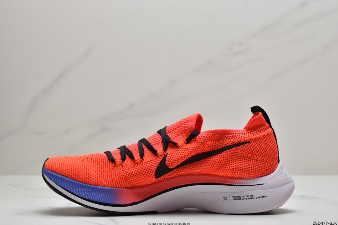 260 耐克Zoom PGHD Vaporfly Flyknit 4%飞线马拉松超级休运动跑鞋“荧光桔粉渐变紫黑钩”全掌型泡棉推进板回弹大底 原厂比值弹力编织面料货号：AJ3857-601 偏小一码 尺码：40 40.5 41 42 42.5 43 44 44.5 45 46 ID：ZED477-SJK