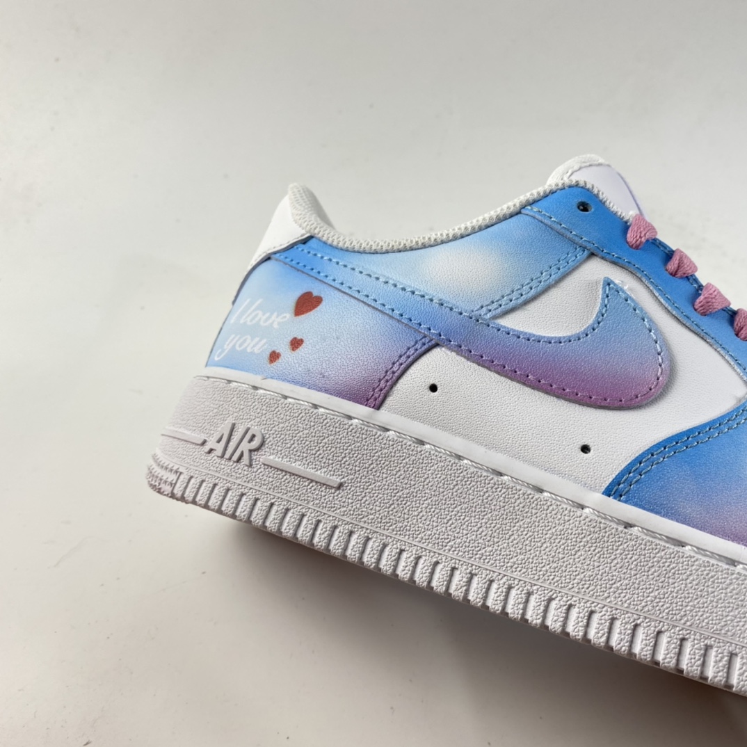 P260  NIKE Air Force 1’07 Low 空军一号情人节限定多彩低帮板鞋 CW2288-111