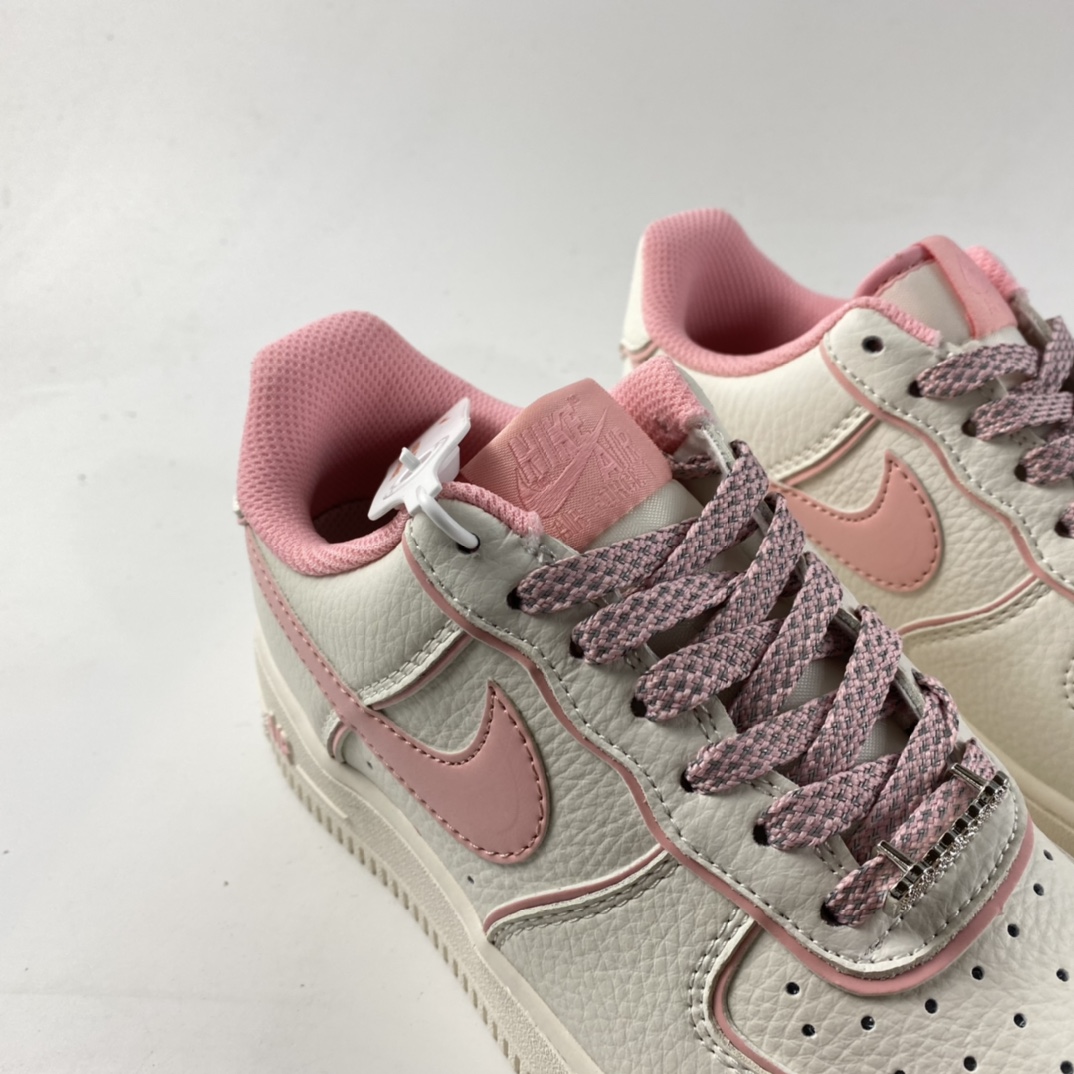 P260  NIKE Air Force 1 ’07 Low 米白粉炫彩“夜魔侠”空军一号低帮运动休闲板鞋 UH8958-033