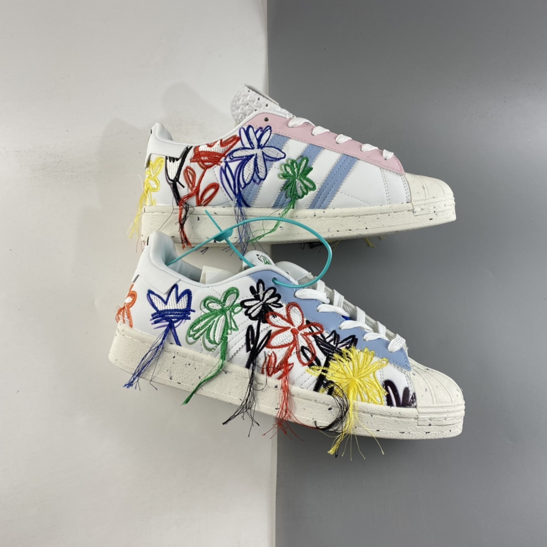 P220 【宋妍霏同款】Sean Weatherspoon x adidas Originals Superstar “Super Earth” 白彩线 板鞋 FZ4724