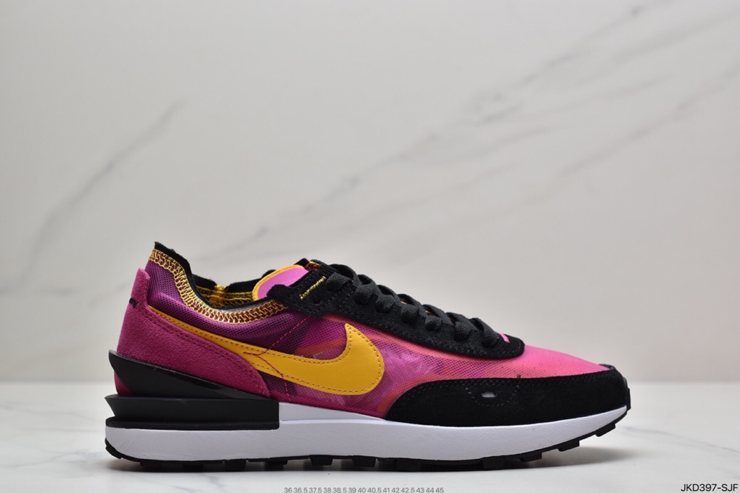 160 耐克 Sacai  华夫 镂空 解构鞋 Nike Waffle One “Summit White”轻跑鞋鞋身以经典 DA7995-101