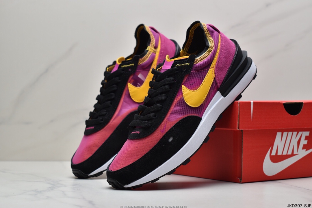 160 耐克 Sacai  华夫 镂空 解构鞋 Nike Waffle One “Summit White”轻跑鞋鞋身以经典 DA7995-101