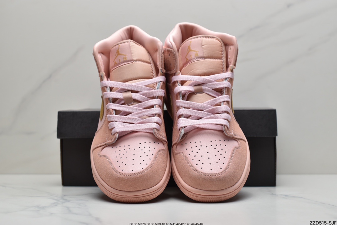 250 乔丹  Air Jordan 1 Mid  美国 蓝红白色 Jordan Brand 发布了以“美国”为主题852542-600