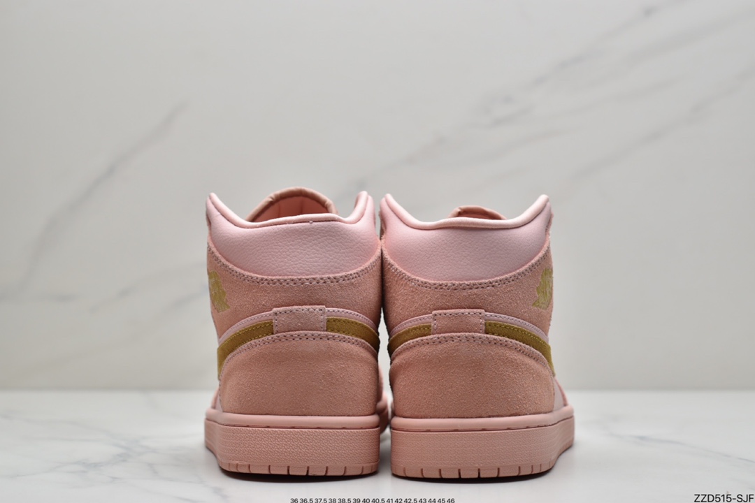 250 乔丹  Air Jordan 1 Mid  美国 蓝红白色 Jordan Brand 发布了以“美国”为主题852542-600
