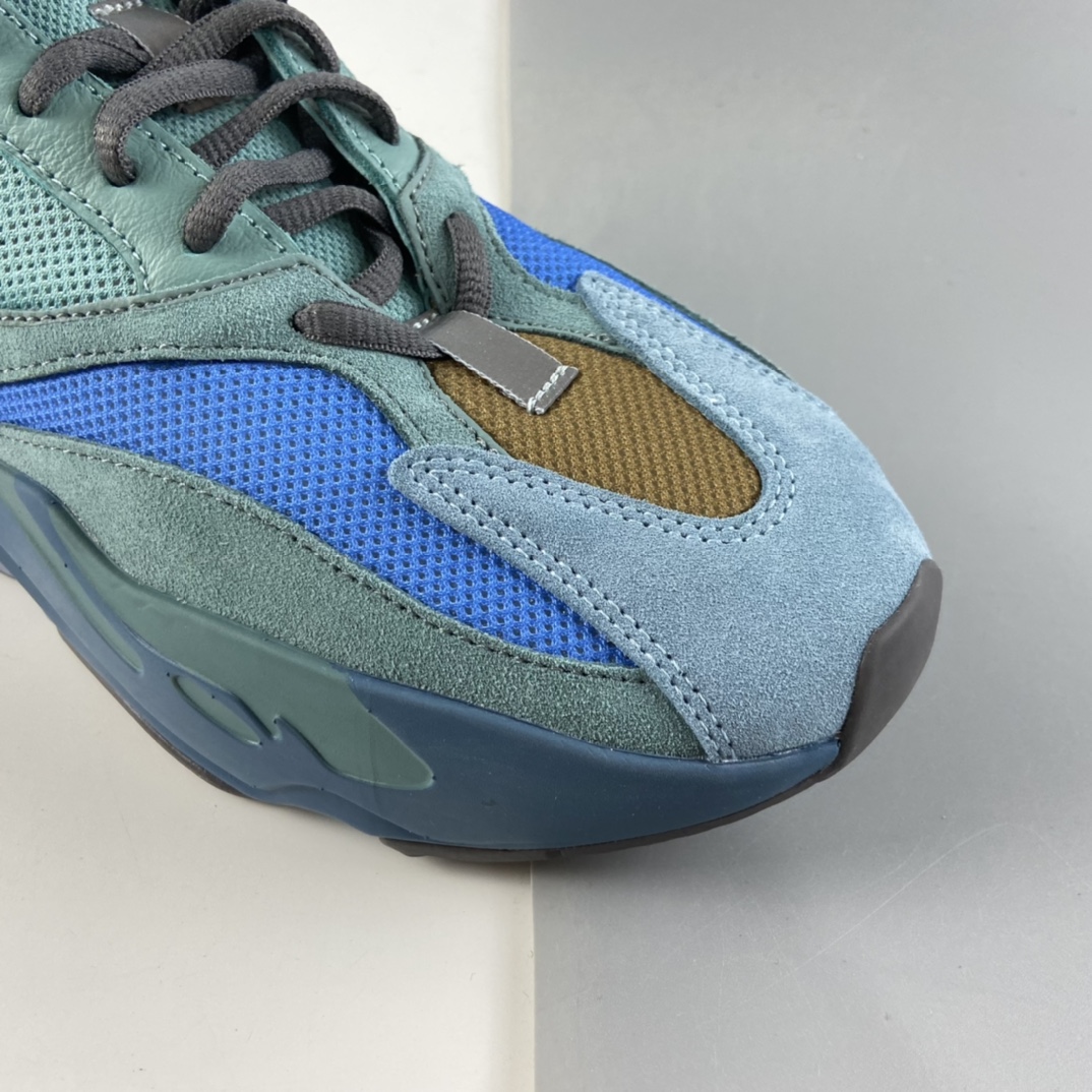 P320   AD Yeezy Boost 700 V2  椰子复古爆米花中底姥爷慢跑鞋 GZ2002