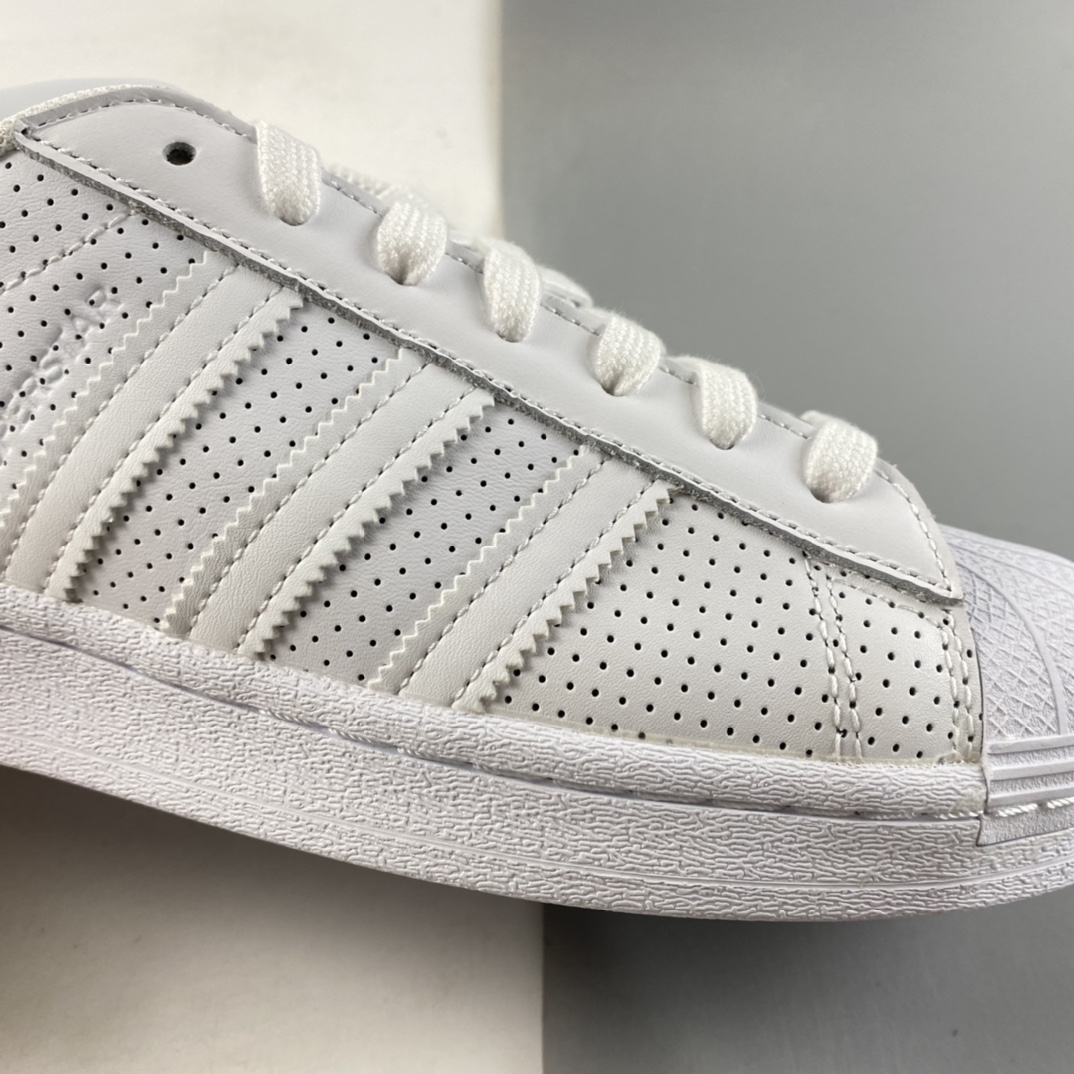 120 Ad Originals Superstar 三叶草贝壳头帆布透气休闲板鞋 FV3445