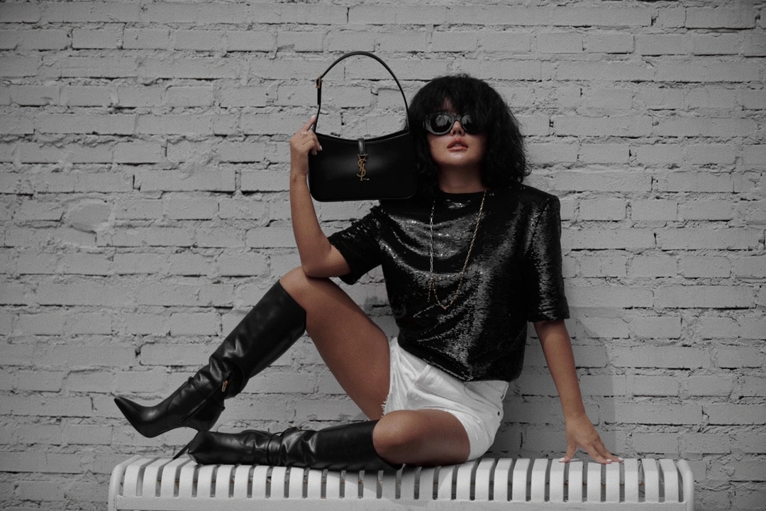 Saint laurent Ysl LE 5 À 7 平纹腋下包 657228黑色