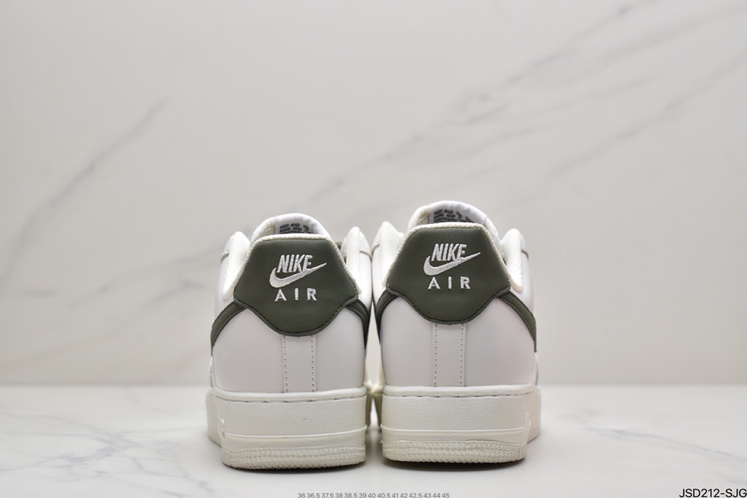 200 耐克Nike Air Force 1 07空军一号低帮百搭休闲运动板鞋CQ5059-110