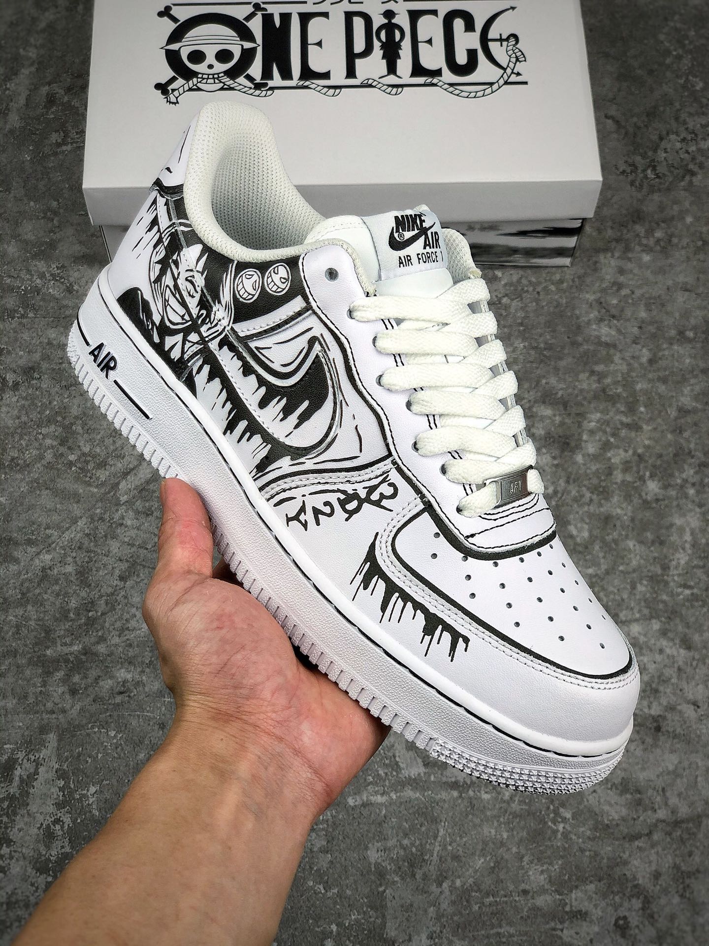  支持放店
Nk Air Force 1’07 Low 空军一号海贼王配色3M反光低帮板鞋 CW2288-301
尺码：36 36.5 37.5 38 38.5 39 40 40.5 41 42 42.5 43 44 44.5 45