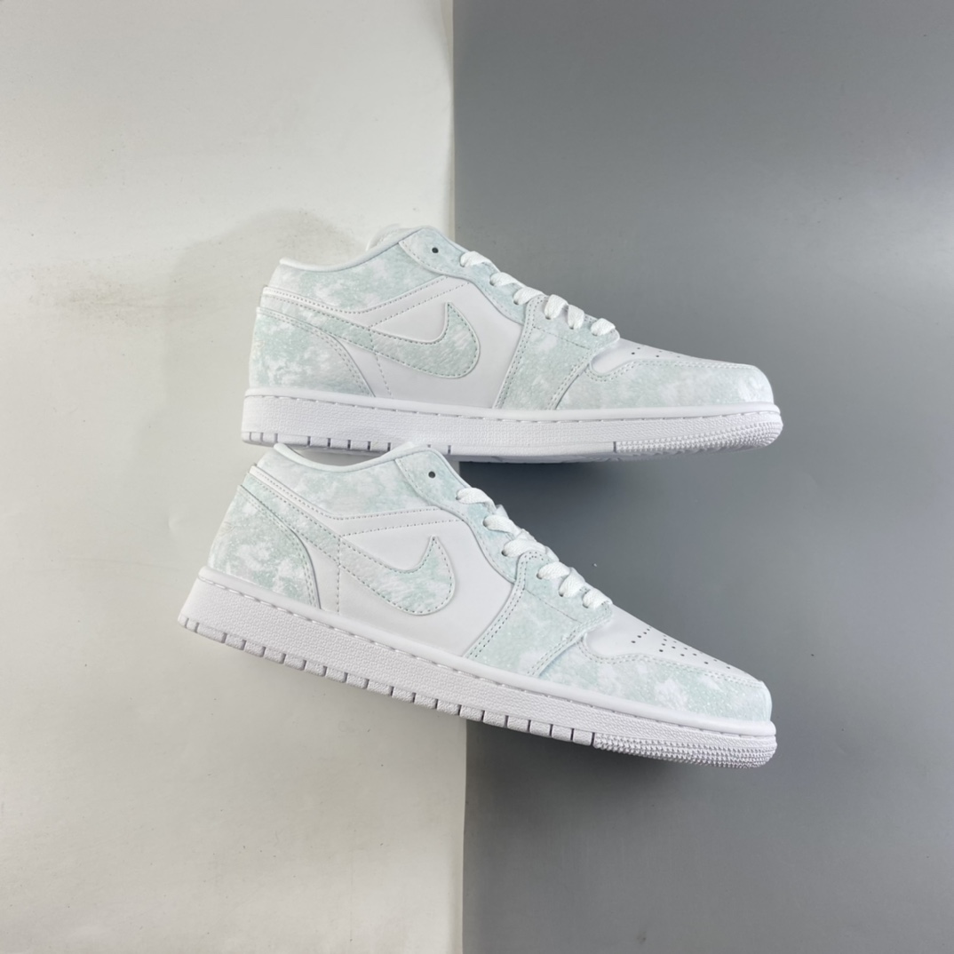 P200   Air Jordan 1 Low AJ1低帮时尚休闲板鞋 553558-130