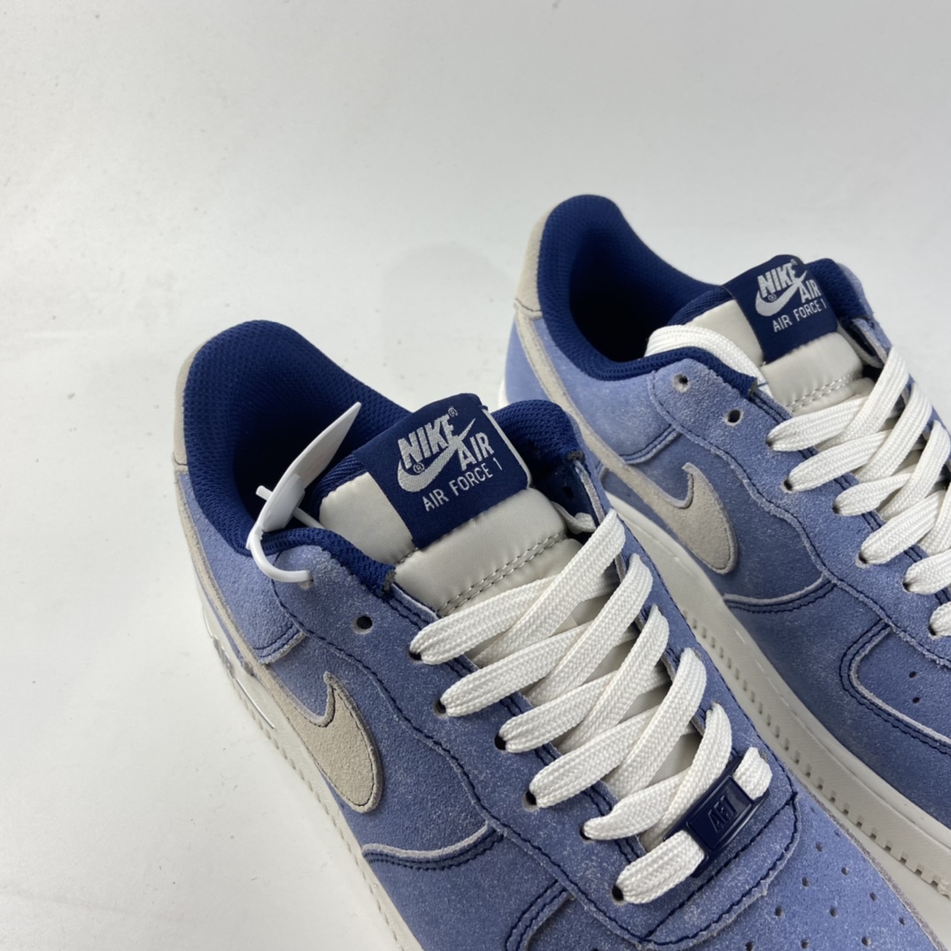 P220  NIKE Air Force 1 High ’07 空军一号低帮休闲板鞋 DH0265-400