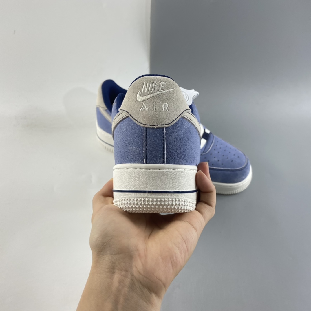 P220  NIKE Air Force 1 High ’07 空军一号低帮休闲板鞋 DH0265-400