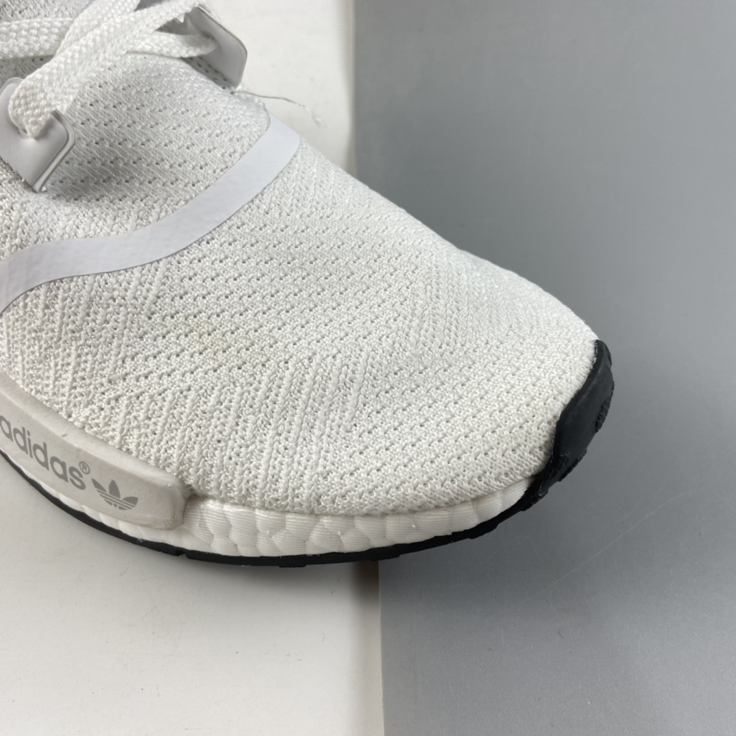 120  AD NMD Boost 阿迪达斯爆米花超弹中底跑鞋 EE5173
