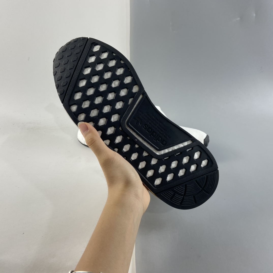 120  AD NMD Boost 阿迪达斯爆米花超弹中底跑鞋 EE5173