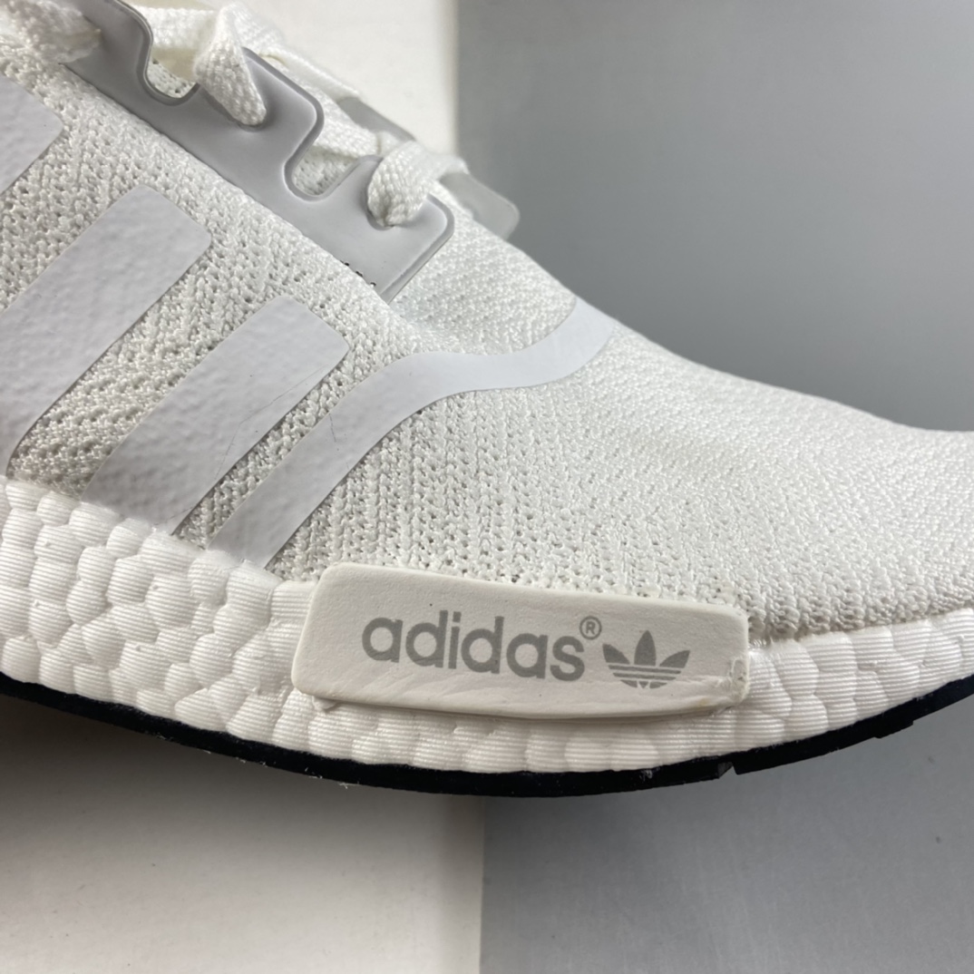 120  AD NMD Boost 阿迪达斯爆米花超弹中底跑鞋 EE5173