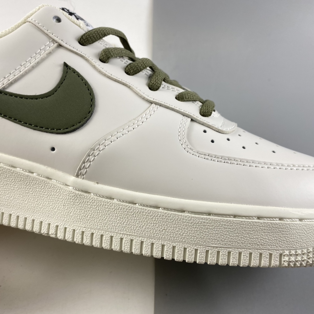 P220  NIKE Air Force 1’07 Low“米白绿”配色低帮空军一号休闲板鞋 CQ5059-110
