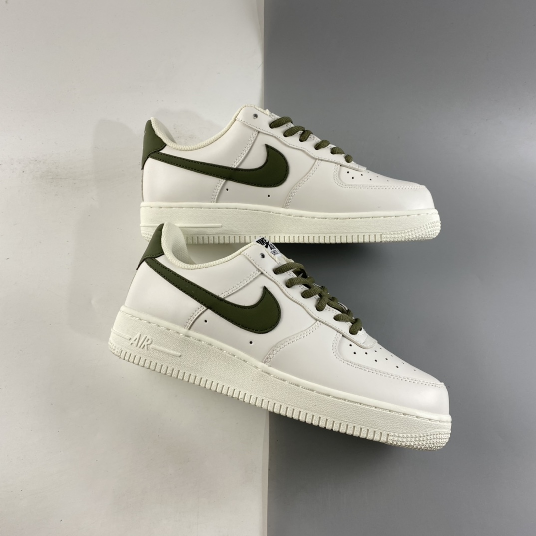 P220  NIKE Air Force 1’07 Low“米白绿”配色低帮空军一号休闲板鞋 CQ5059-110