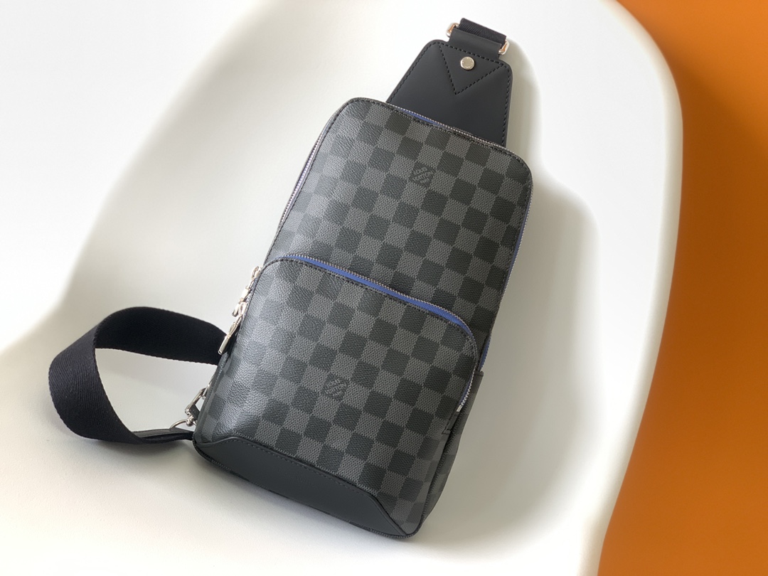 Louis Vuitton LV Avenue Belt Bags & Fanny Packs Crossbody & Shoulder Bags Black Grid Damier Graphite Canvas Casual N40008