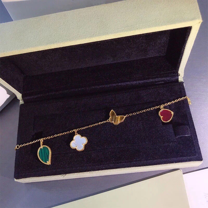 NO:101587,48 good products recommendation VCA four-color Lucky bracelet yellow gold yellow gold carnelian chalcedony tiger's eye white mother-of-pearl mother-of-pearl malachite rose gold/k yellow, Vca bracelet, bracelet1986090948好物推荐 VCA四色Lucky手链 yellow gold 黄K金 carnelian红玉髓 tiger's eye虎眼石 white mother-of-pearl 珍珠贝母 malachite 孔雀石 玫金/k黄,Vca手链,bracelet,Jewelry