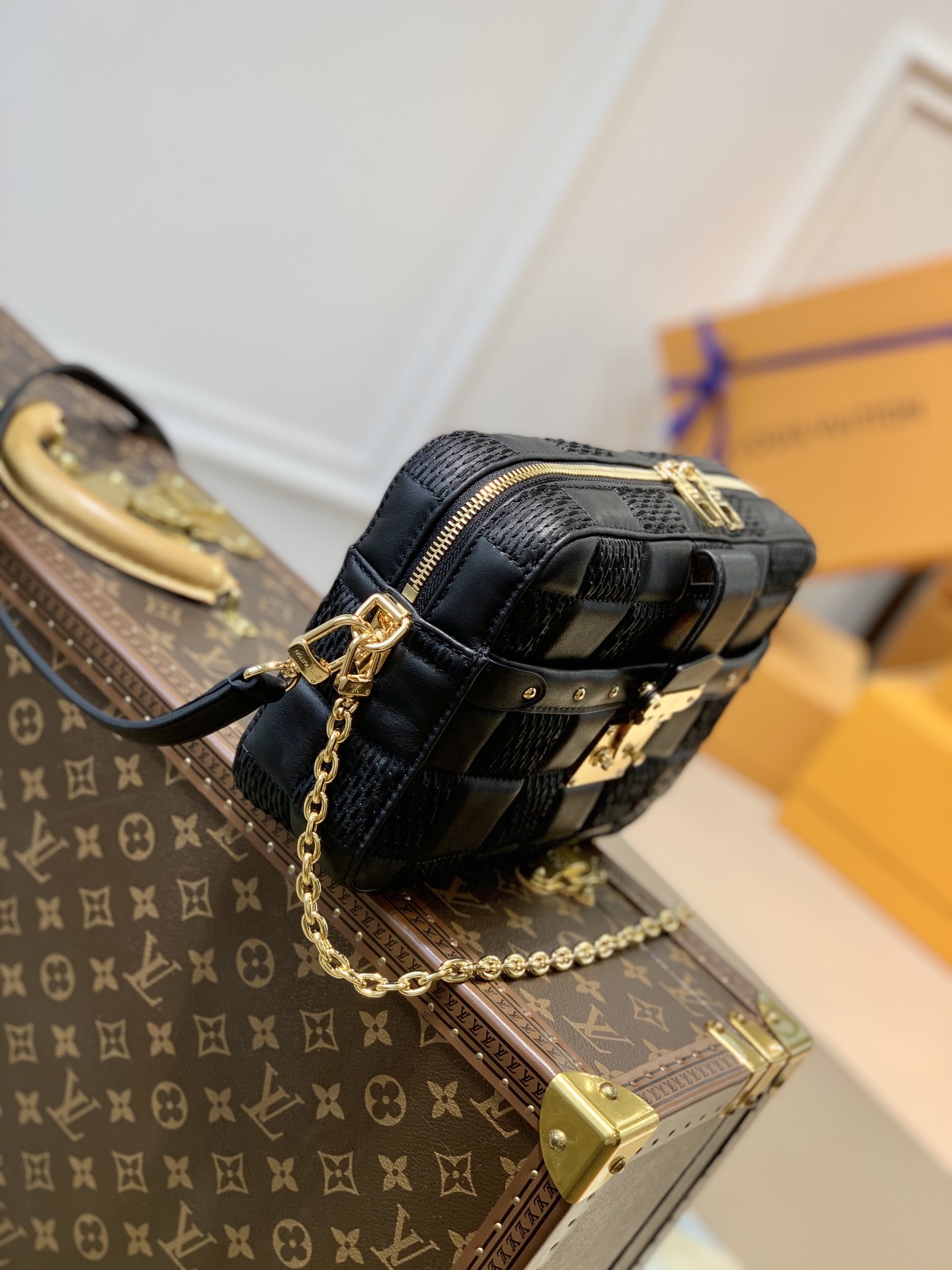 Louis Vuitton LV Troca MM Trocadéro 相机包 M59114