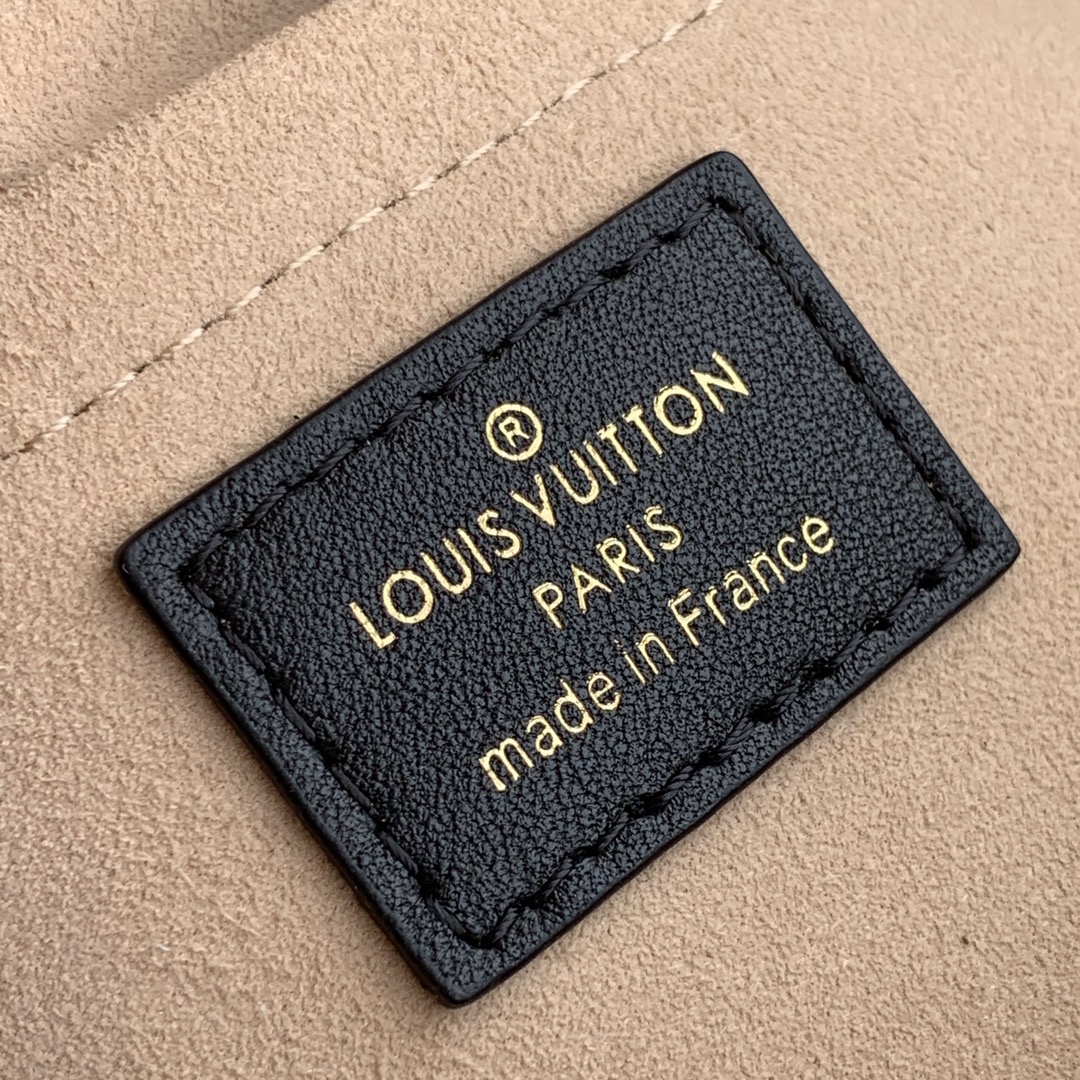 Louis Vuitton LV Troca MM Trocadéro 相机包 M59114