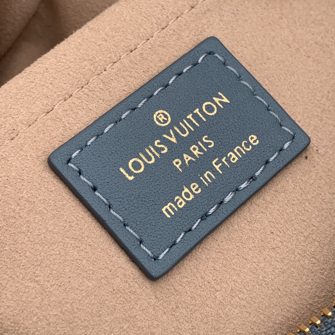 Louis Vuitton LV Troca PM Trocadéro 相机包 M59115