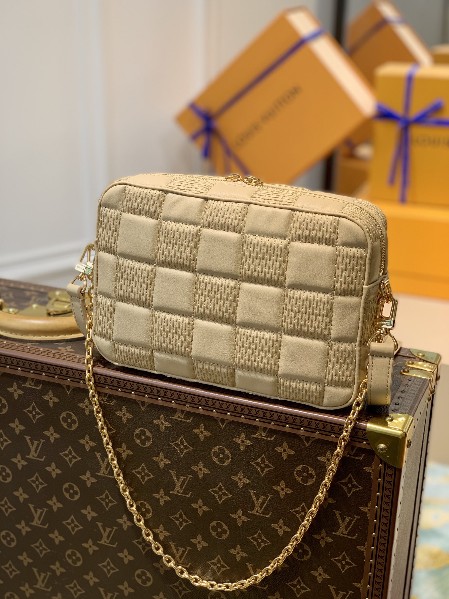 Louis Vuitton LV Troca MM Trocadéro 相机包 M59111