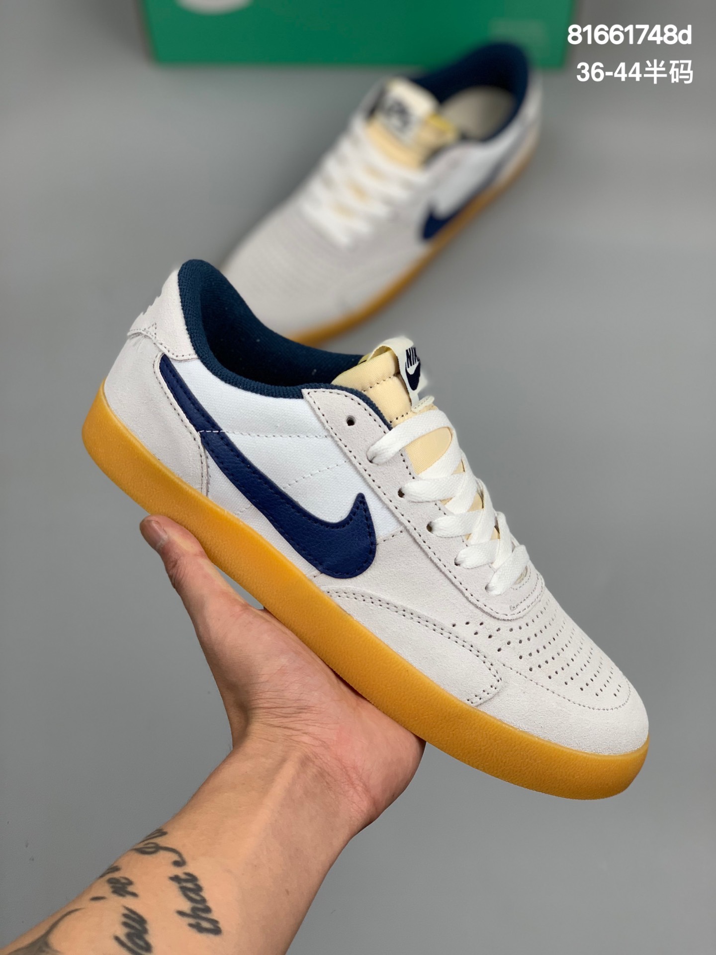 
耐克/Nike Sb Zoom Blazer Low x NBA 联名低帮休闲运动板鞋。结合了安全贴合和轻盈的反应式Zoom Air缓冲。时尚的设计让人想起七十年代的Heritage鞋模，同时保证了灵活性和抓地力 货号：CD5010 
尺码：36 36.5 37.5 38 38.5 39 40 40.5 41 42 42.5 43 44
编码：81661748d