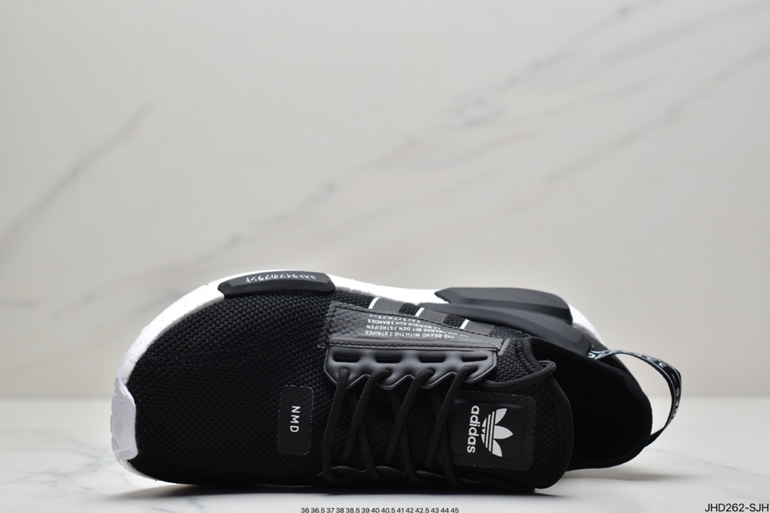 190 阿迪达斯Adidas NMD R1 V2系列 GV7556