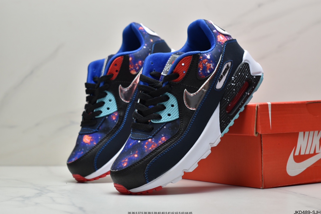 160  耐克2020 年时 Air Max 90 气垫星空 泼墨面世 30 周年CT3518-100