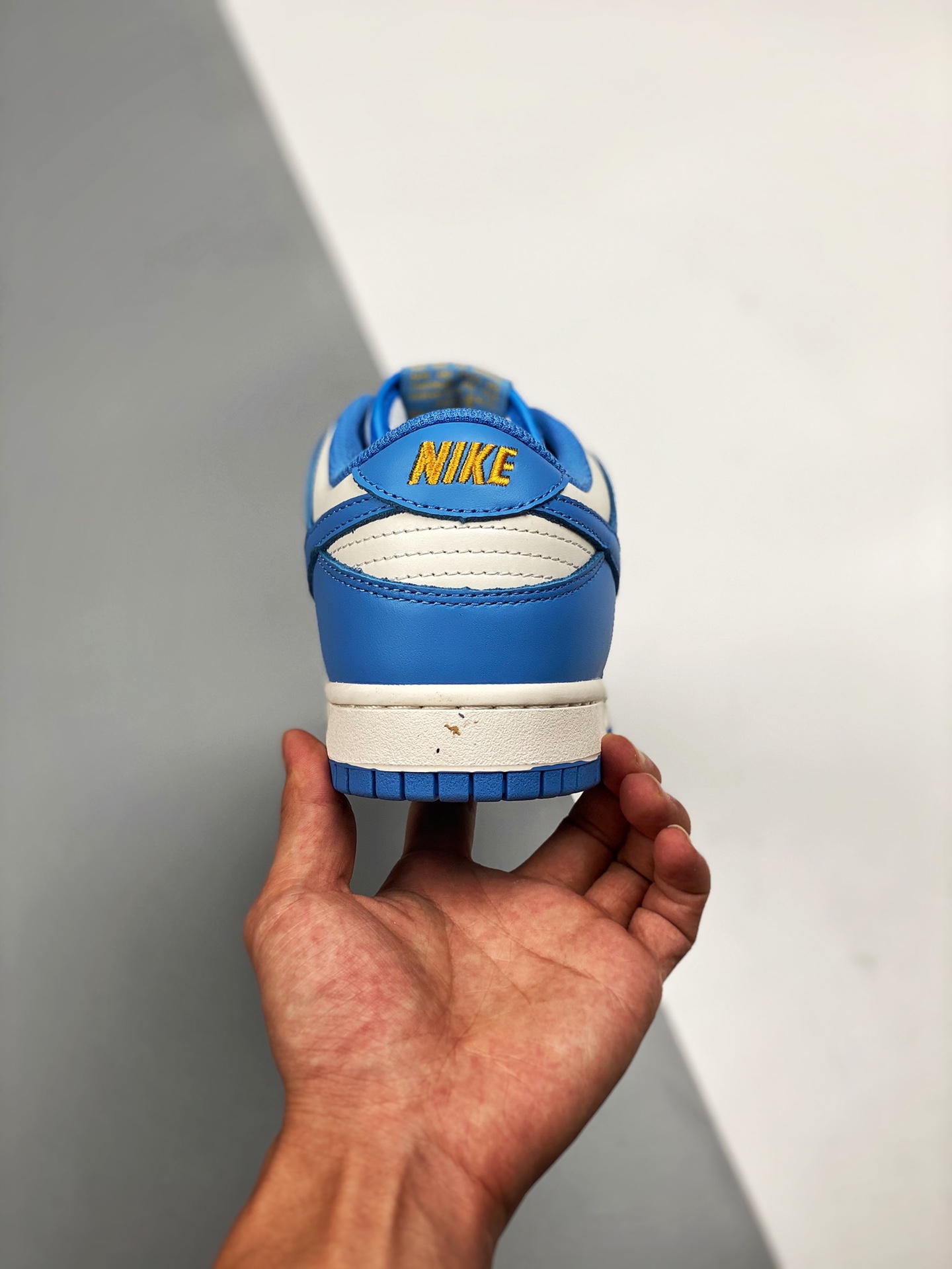 Miniatura 8