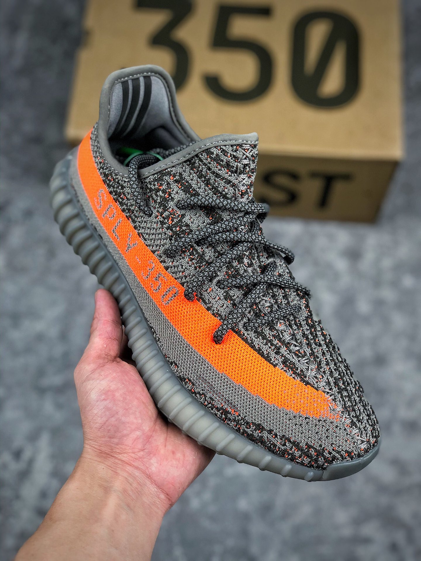  支持放店
S2渠道特供 独家纯原过验版 
Yeezy 350V2 