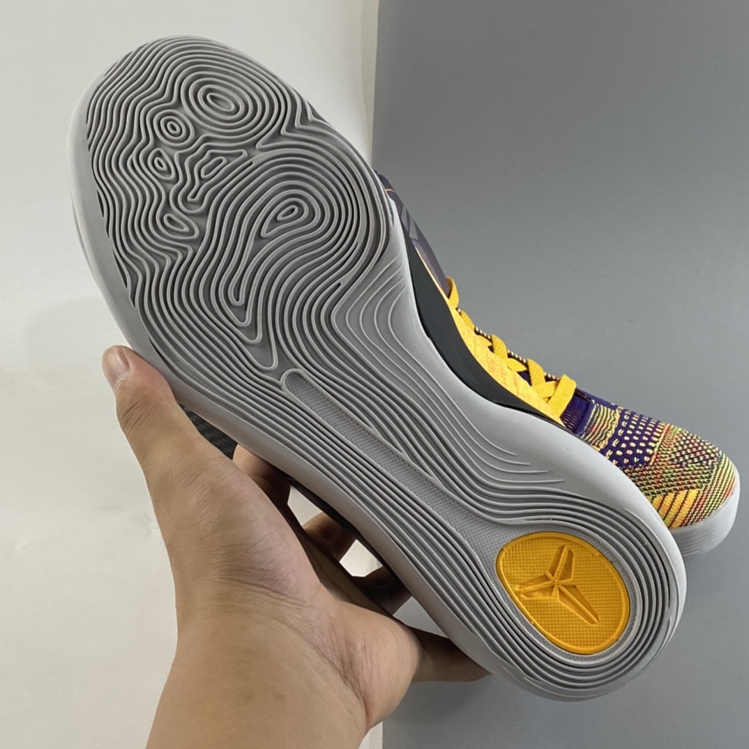 P260  NIKE Zoom Kobe IX 科比9专业实战篮球鞋 630487-500