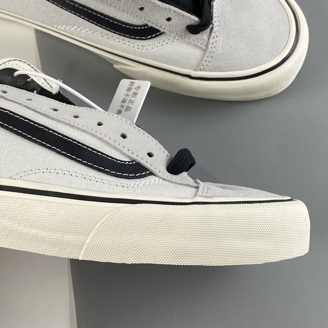 P110 VANS Style 36 灰米白侧边条纹低帮板鞋运动鞋 VN0A3MVLXQL