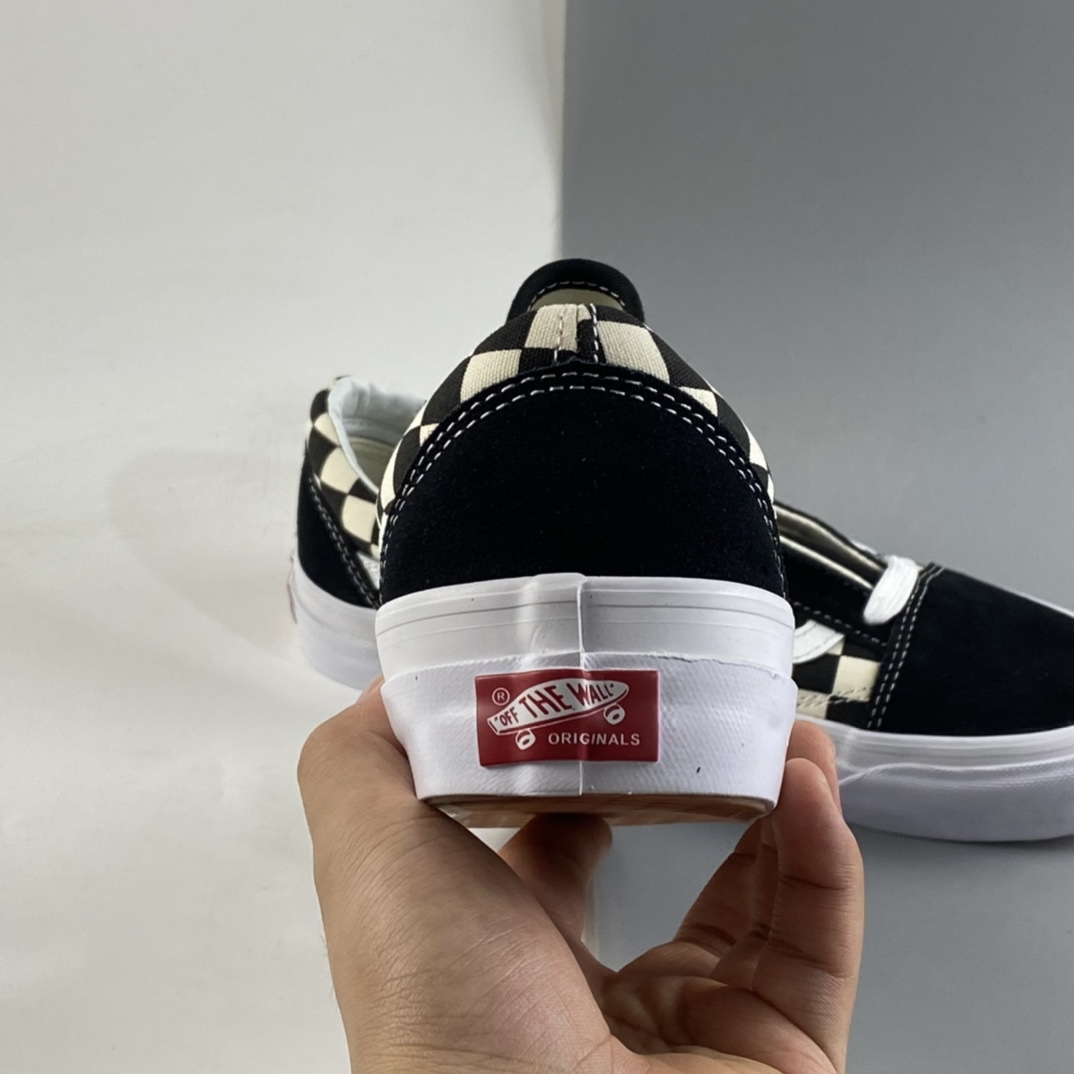 P120  Vans Old Skool 安娜海姆经典黑白棋盘格男女情侣休闲板鞋 VN0A4P3X639
