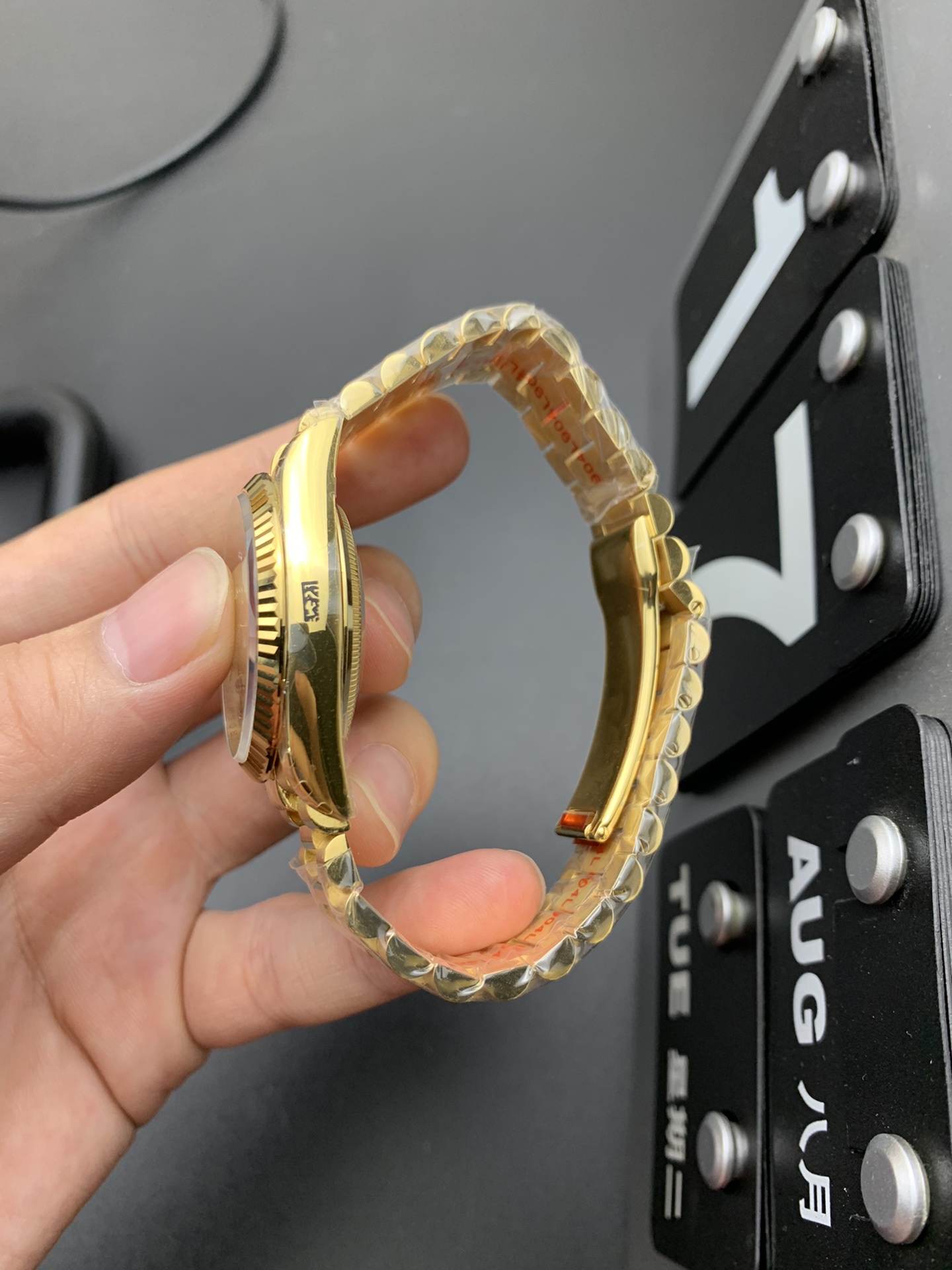 Rolex 金绿日志