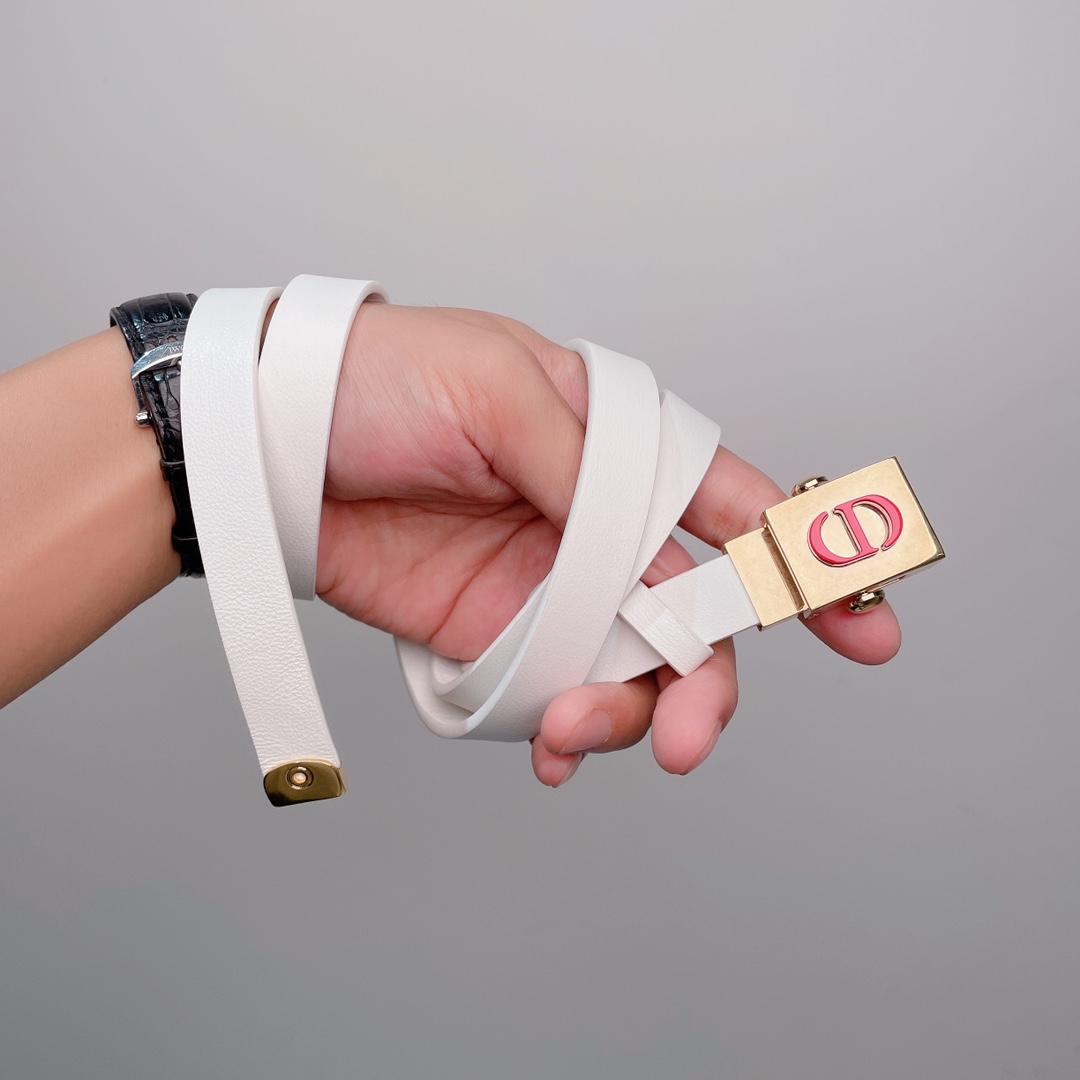 Diorrpolytechnique Belt: White Smooth Calfskin with CD Signature Buckle 2 i1629184501 7722 0