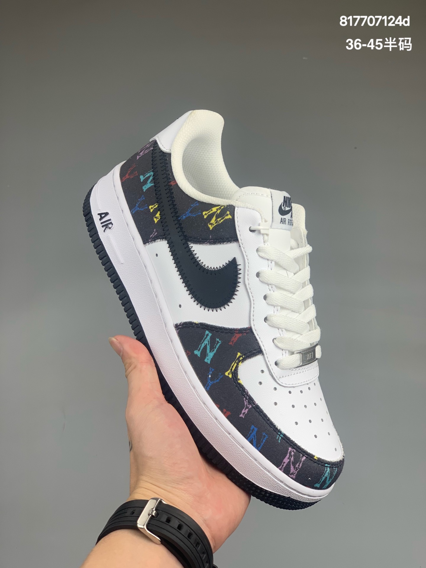 
新货官方同步发售 公司级 NK Air Force 1 Low ’07  MLB 洋基队联名 满天星配色 空军一号低帮休闲板鞋 进口帆布 原楦原纸板 纯正版型 内置全掌solo气垫 货号：315122-444 
Size：36 36.5 37.5 38 38.5 39 40 40.5 41 42 42.5 43 44 44.5 45
编码：817707124d